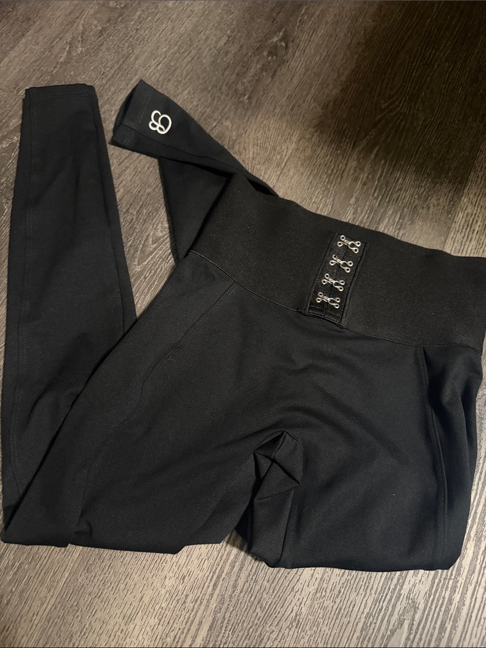 Bombshell sportswear High-Waist Black Shaping Leggings with Hook Closure